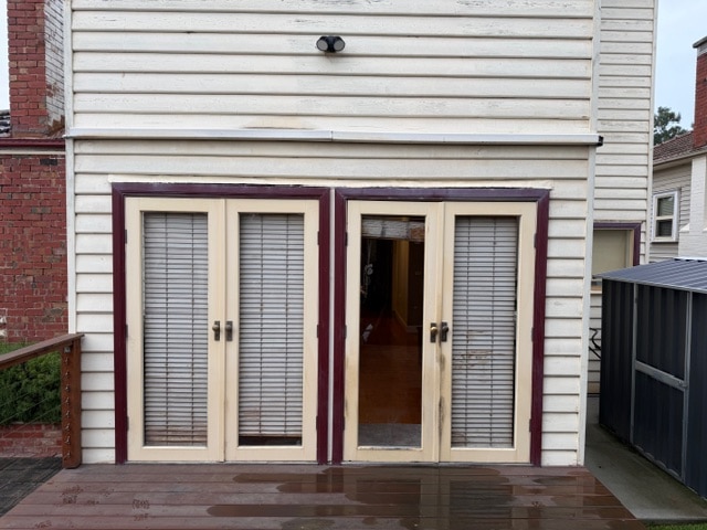 Aluminium Dual Sliding Doors outside (before) - Pascoe Vale Project