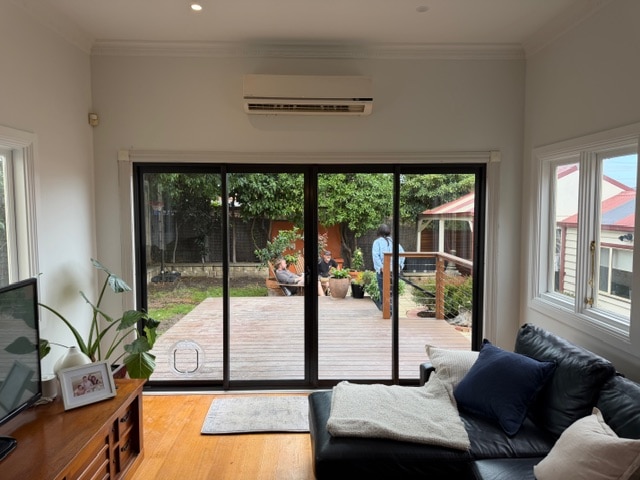 Aluminium Dual Sliding Doors inside open closed (after)-Pascoe Vale Project
