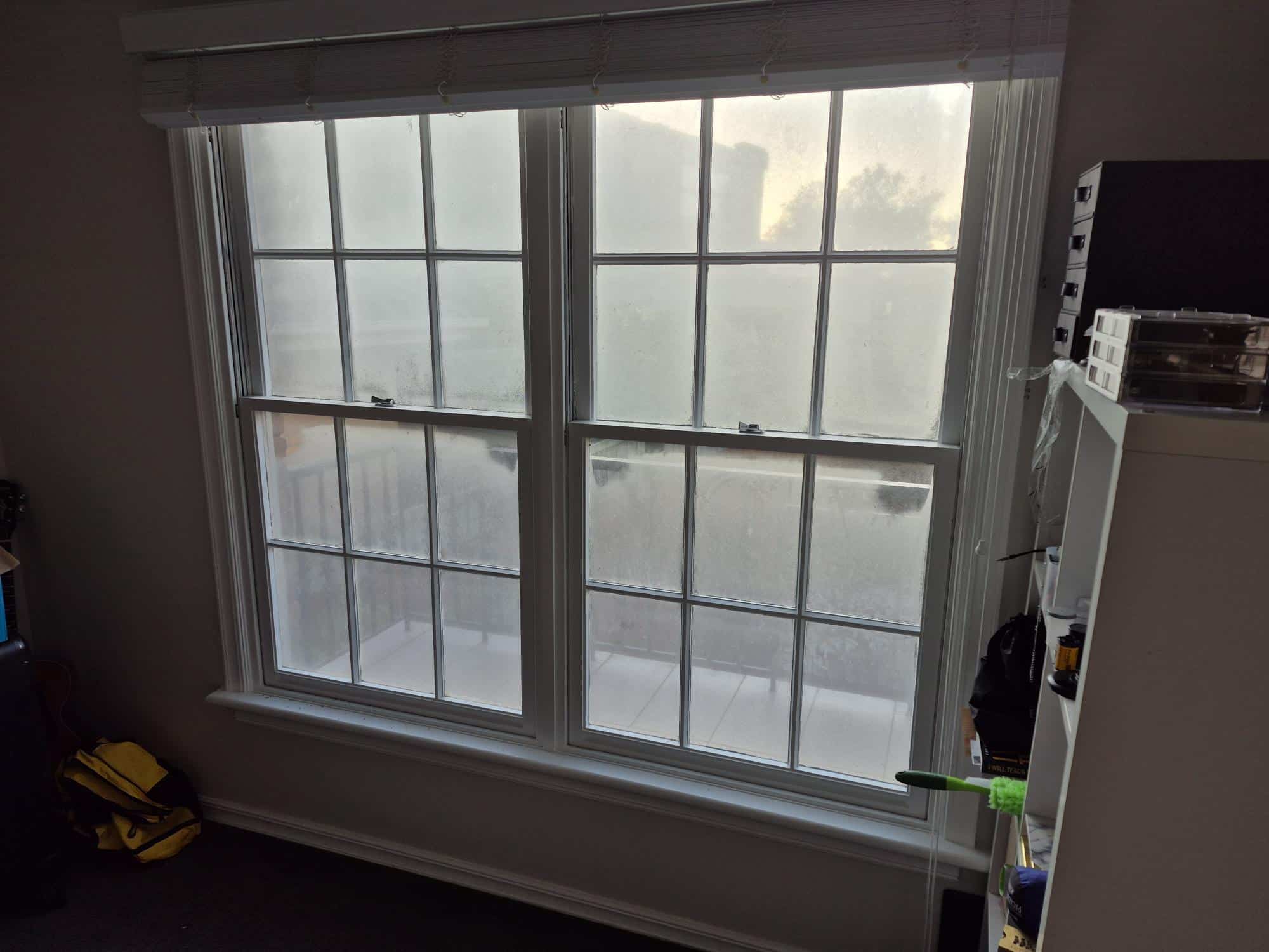 Colonial-Double-Hung-to-Aluminium-Awning-inside-Before-Beaumaris-Project