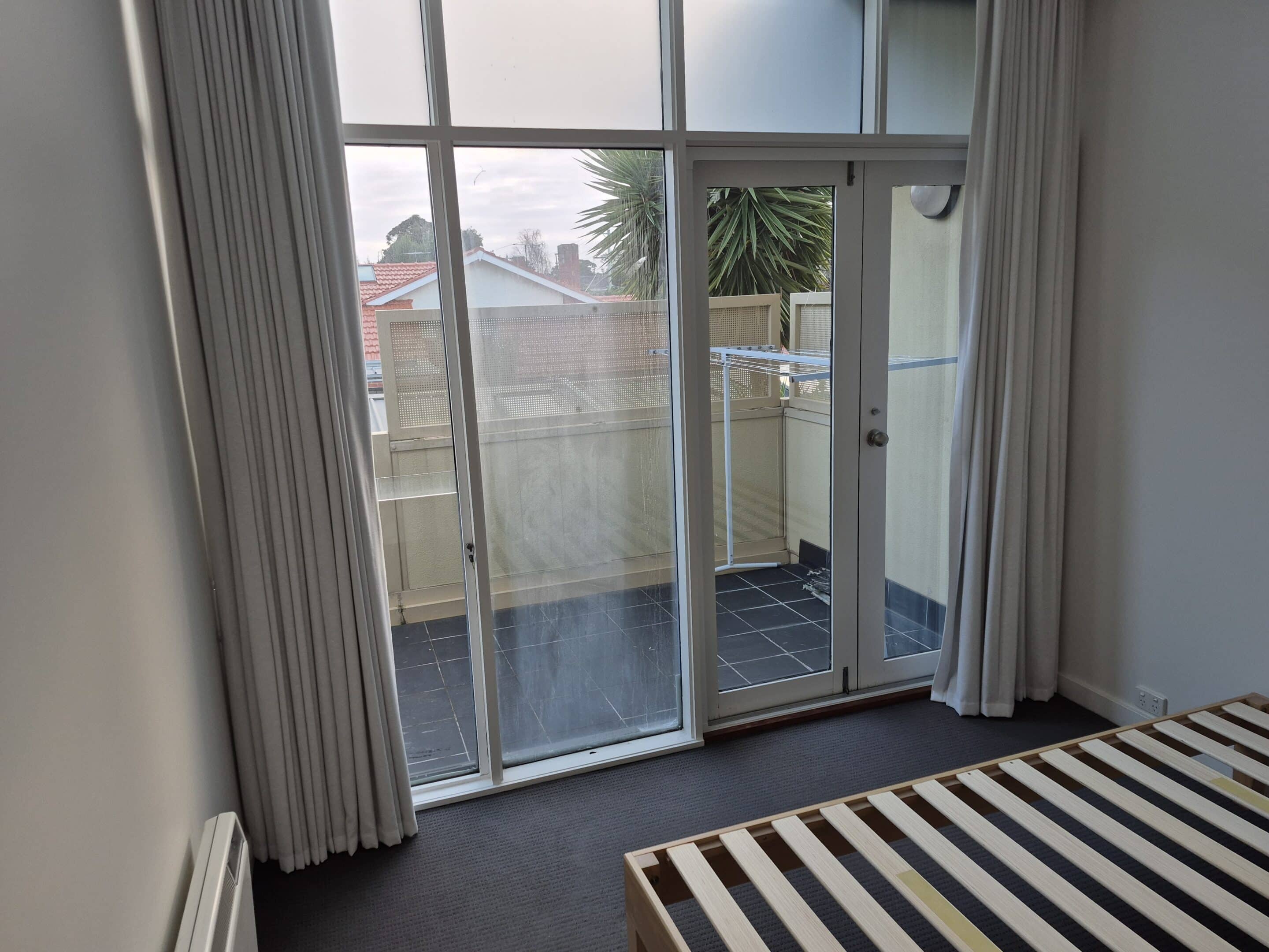 Aluminium Windows (Before) - Glen Huntly Project